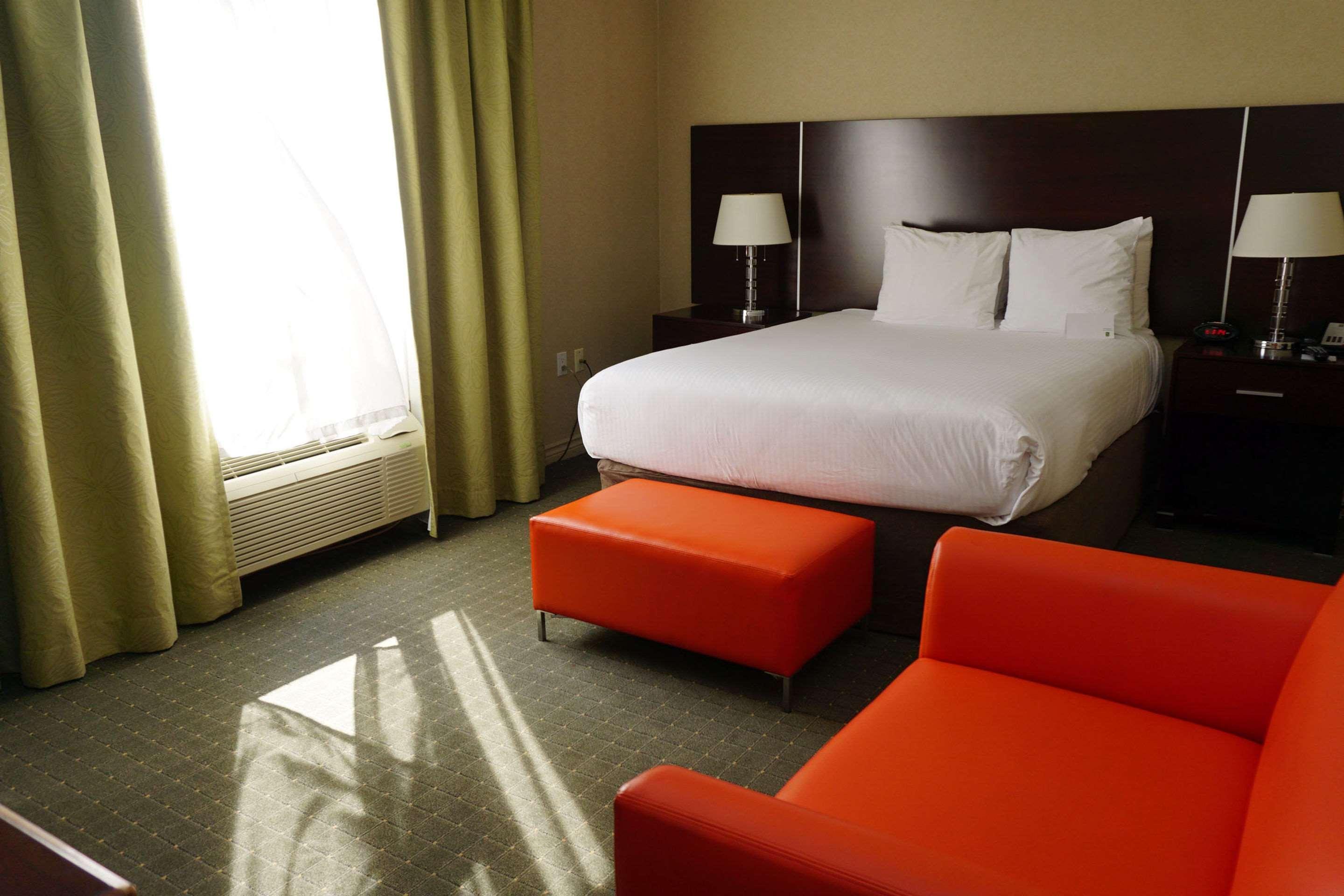 Towneplace Suites By Marriott Toronto Oakville Exterior foto